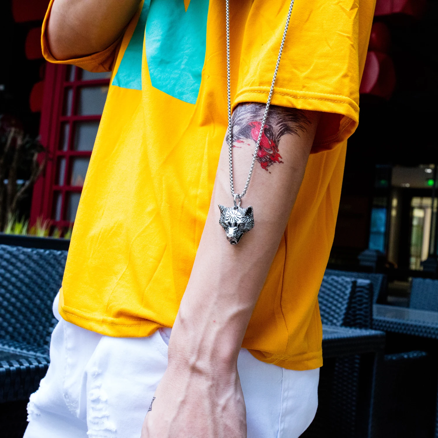 Индивидуальная винтажная белая и Золотая подвеска в виде волчьей головы из