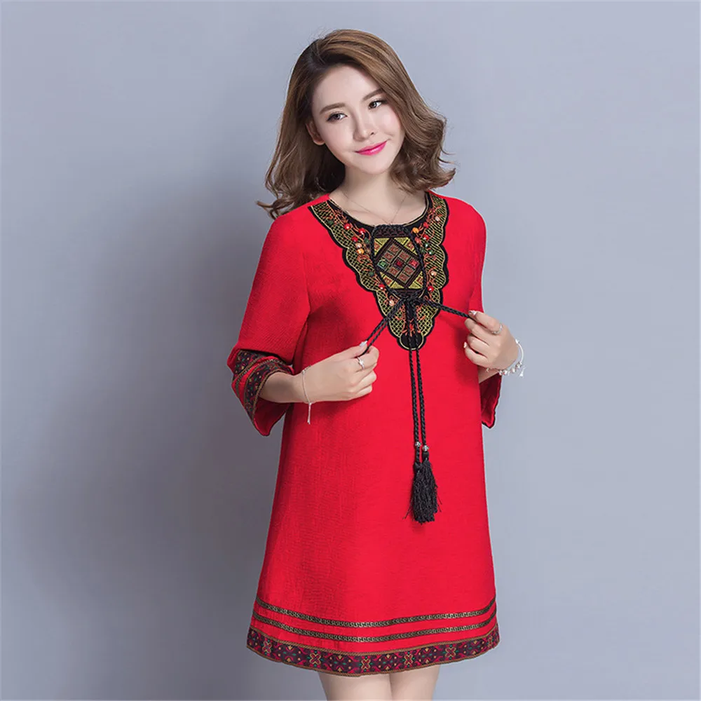 2017 тонкий плюс Размеры женщина платье с вышивкой круглым вырезом и рукавами 3/4