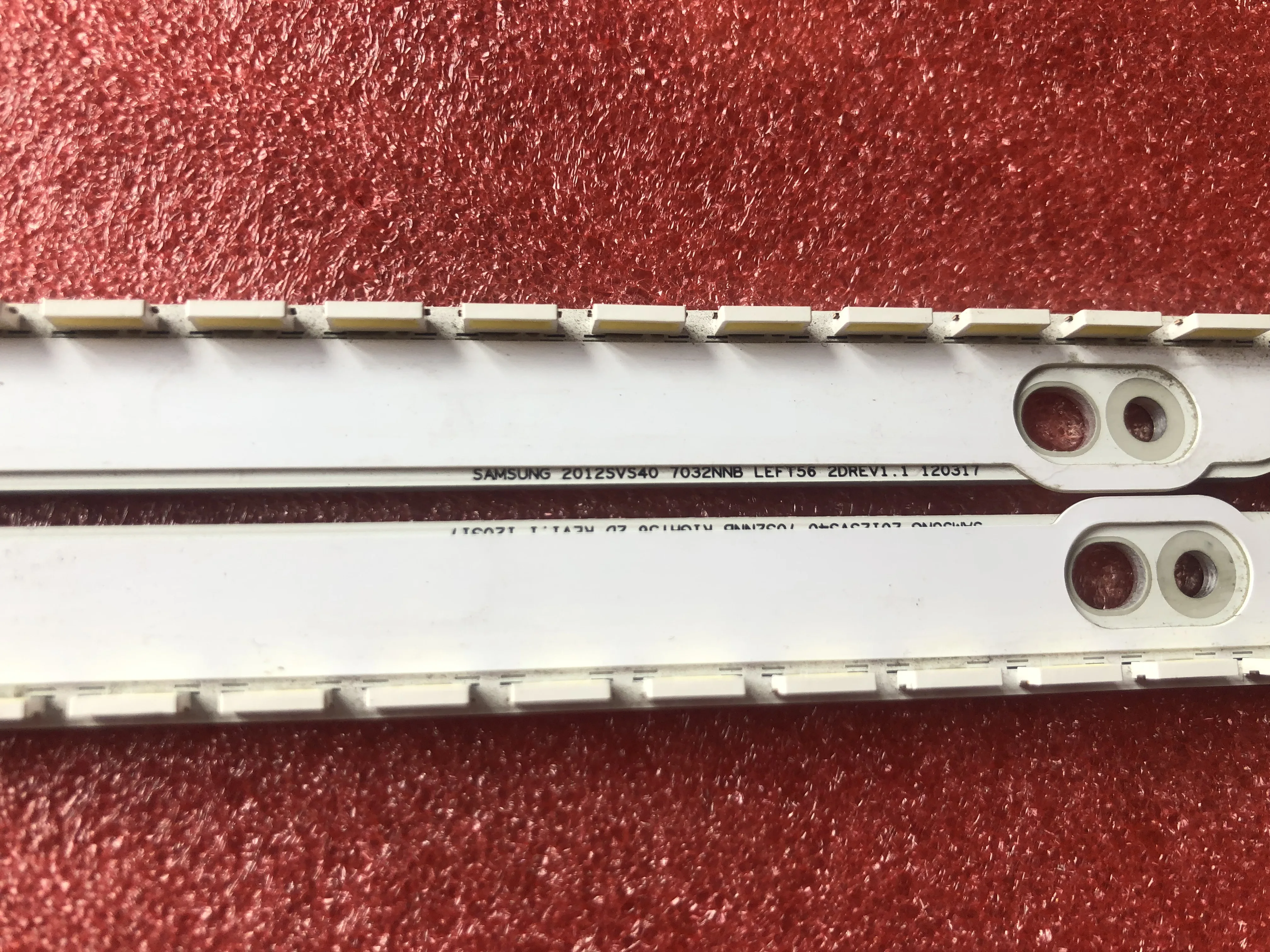 

Original for Samsung UA40ES6100J UE40ES5500K bar 2012SVS40 7032NNB RIGHT/LEFT56 2D T400HVN01.0 LE400BGA-B1
