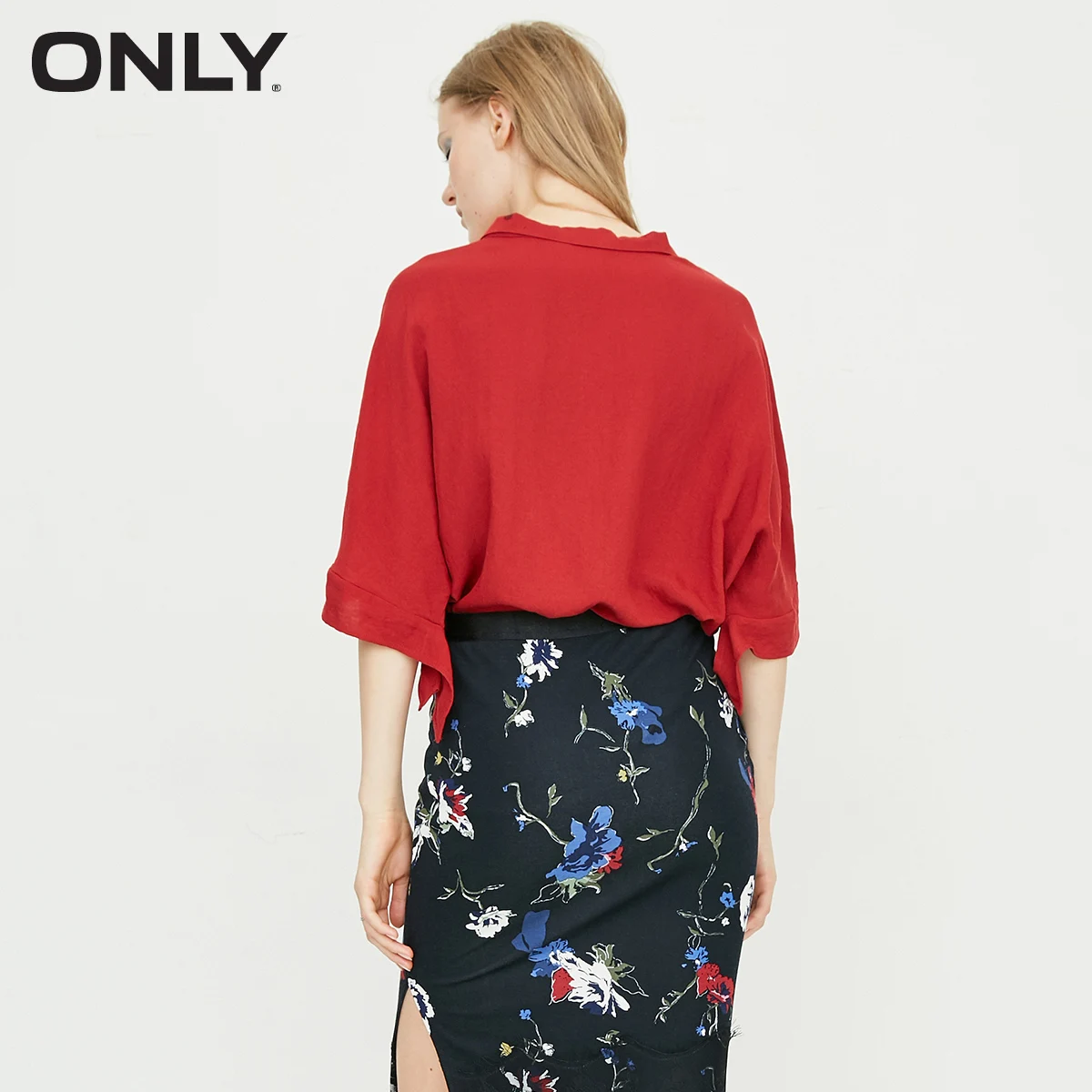 ONLY Women's V-neckline 3/4 Sleeves Loose Fit Chiffon Shirt 118358504