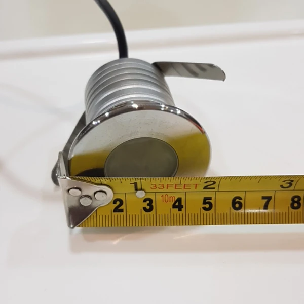 Водонепроницаемый подводный светодиодный фонасветильник из нержавеющей стали