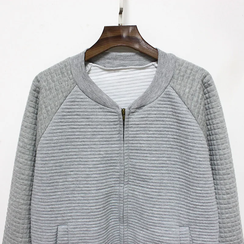Женская Стеганая куртка бомбер Hermicci серая черная стеганая байкерская на молнии