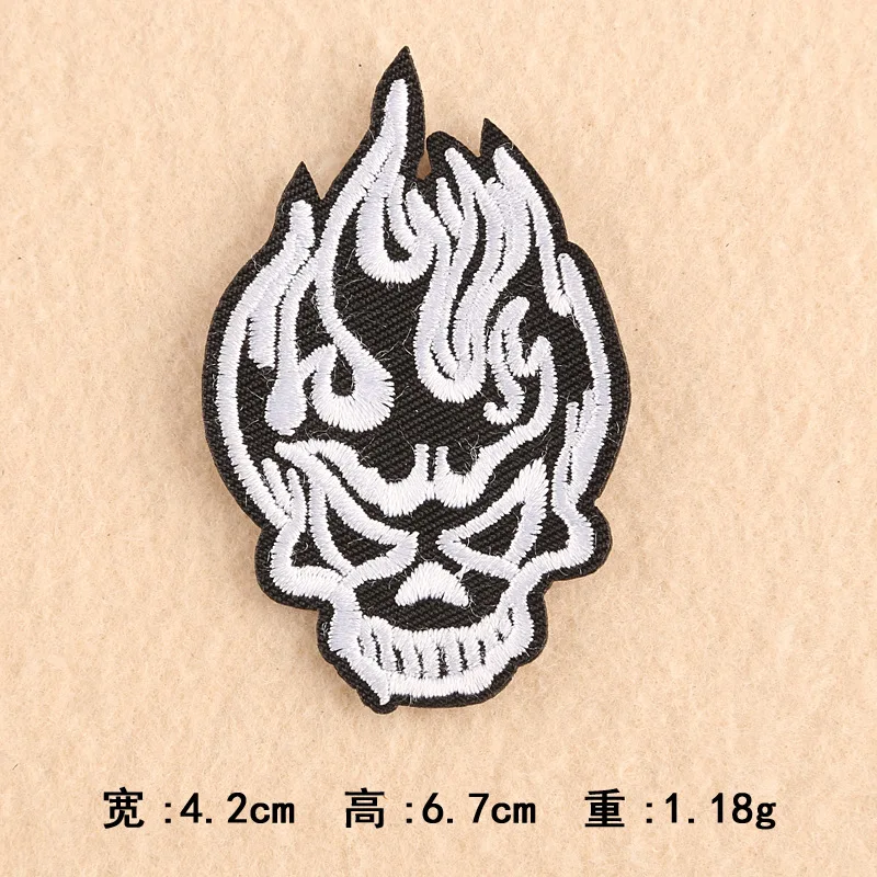 Белый Вышивка Ткань с черепом стикер шаблон патч домашняя глажка паста дизайн