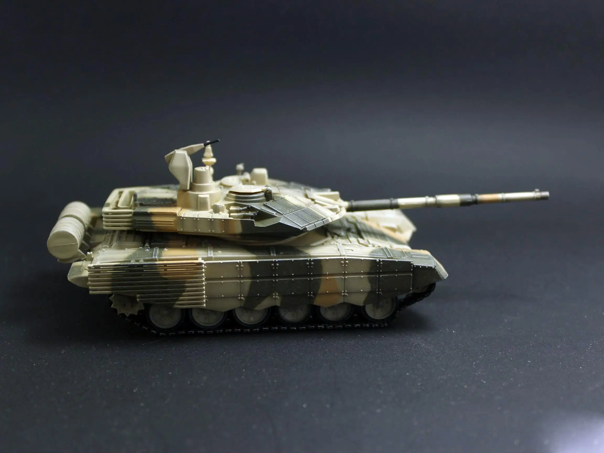 Россия T 90 MS MBT зеленый камуфляж 1/72 Танк литья под давлением Panzerkampf модель| |