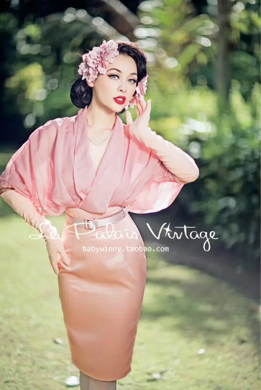 

FREE SHIPPING Le Palais Vintage elegant retro pink folding bat sleeve joint package of hip and show thin dress