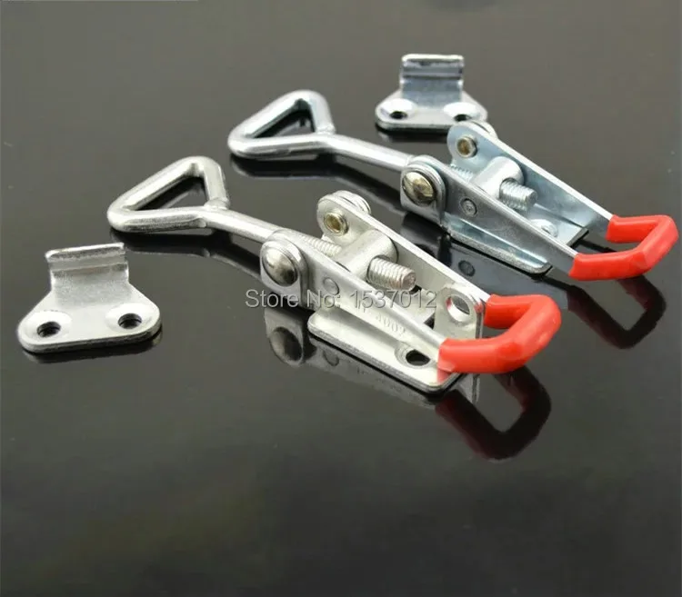 

Medium size adjustable buckles