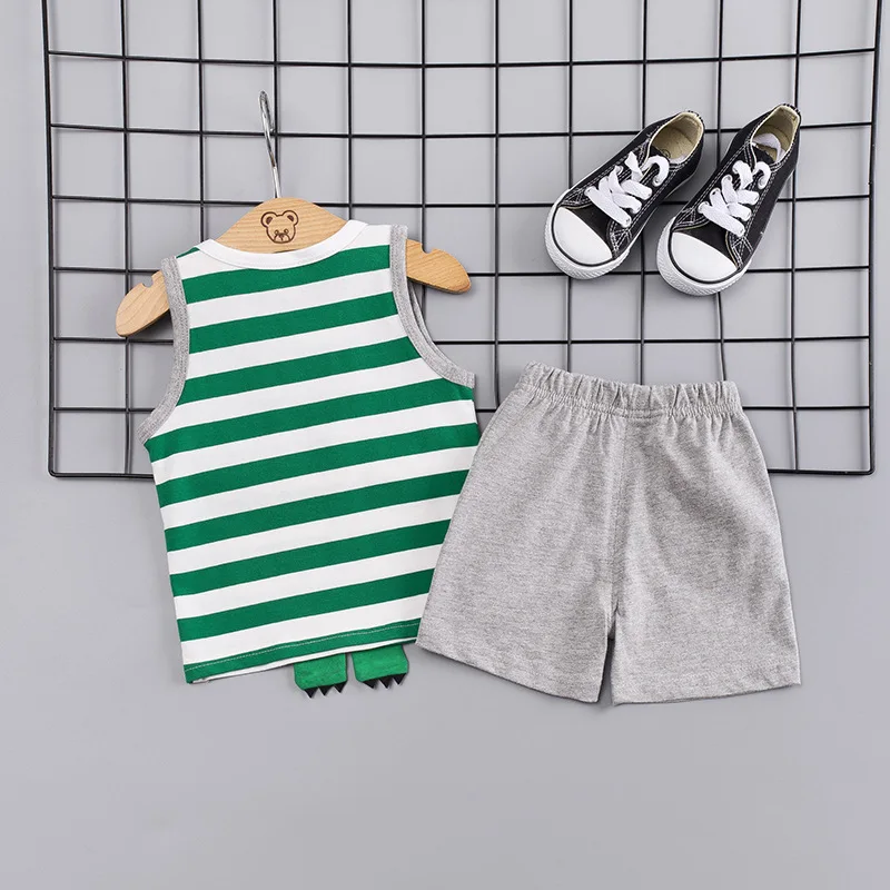 Крутой летний комплект одежды для маленьких мальчиков модная футболка в полоску