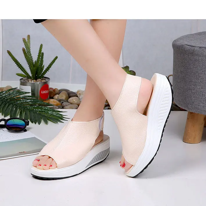 Новинка 2019 года сезон лето женская обувь для отдыха с открытым носком на спине