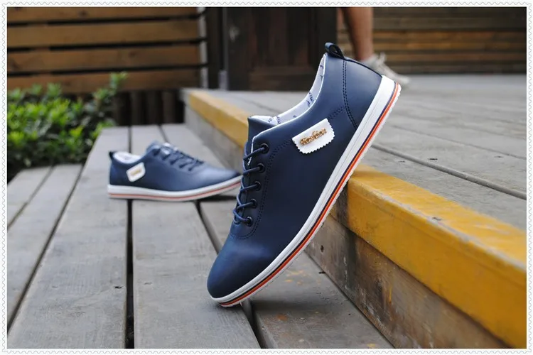 Autumn Winter Men Shoes Breathable Men's Casual Shoes Pu Leather Flat Shoes Lace-Up Man Shoes Comfortable Outdoor White Sneakers