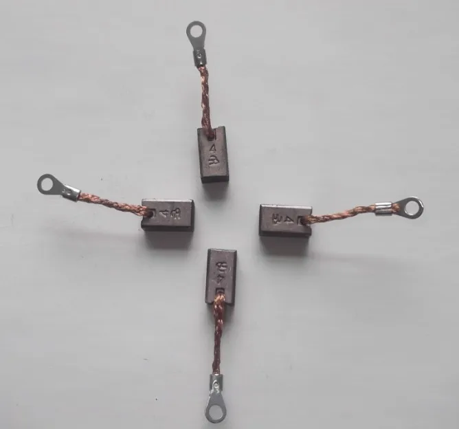 Оригинальная специальная Угольная щетка на щеточном двигателе постоянного тока