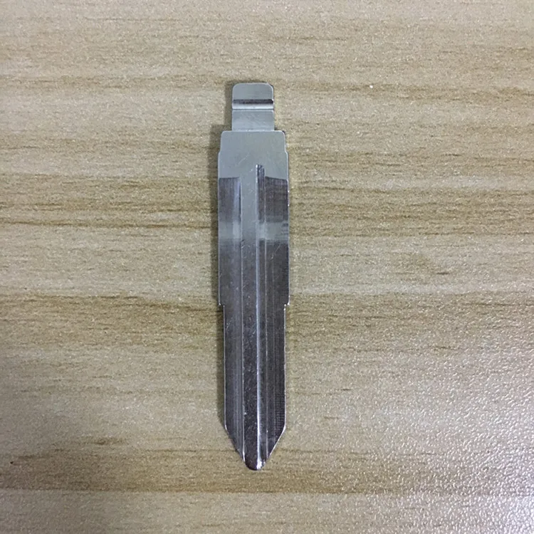 

NO.137 Key Blade for Ssang Yong Replacement Folding Flip Middle Groove
