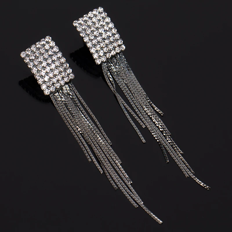 YFJEWE дизайн полные стразы кисточки квадратные серьги для женщин Вольфрамовая