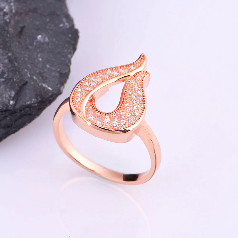 Комплект из колье и серёг с кристаллами цвета розового золота|ladies jewellery sets|jewellery