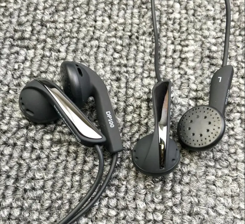 Классические динамические наушники Beyerdynamic DP100 с плоской головкой спортивные