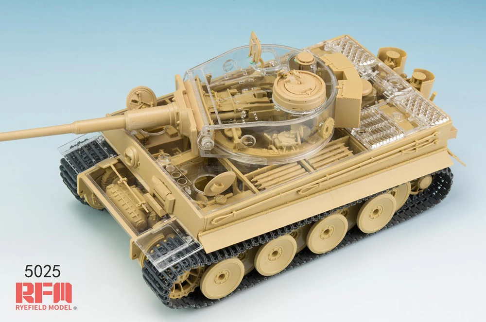 Рожковая модель RFM 1/35 весы Tiger I w/Fuill Interior & Clear Parts of tje hull Turret пластиковая комплект