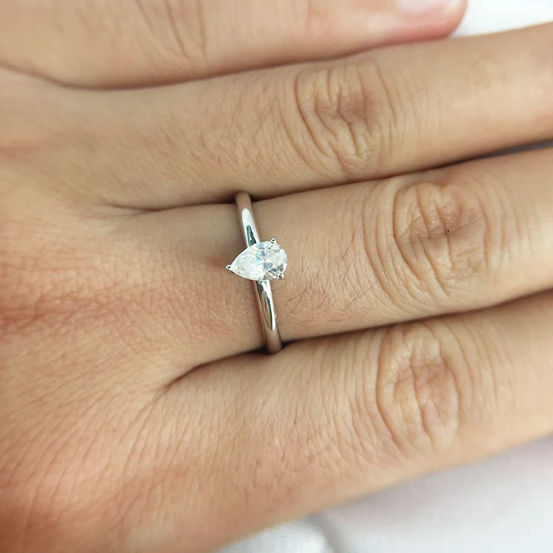 

AEAW 0.5ct Pear Cut Forever Brilliant Moissanite Engagement Ring 925 Sliver Unique Moissanite Wedding Bridal Ring For Women