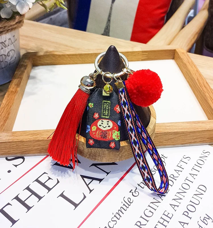 Милый плюшевый брелок-подвеска в виде кошки с кисточками Kawaii, брелок для женщин, игрушечный брелок для автомобиля