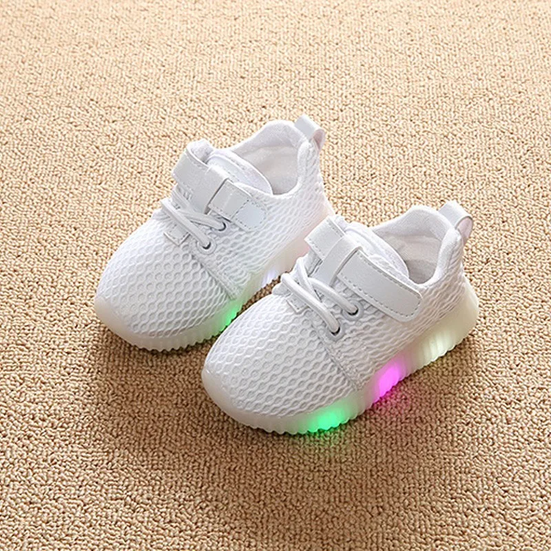 Baby Lights Shoes First Walker Toddler Boy Girl Casual Sneakers LED Kid Children Sport Shoes Baby Tennis Sneakers 1-5 Years