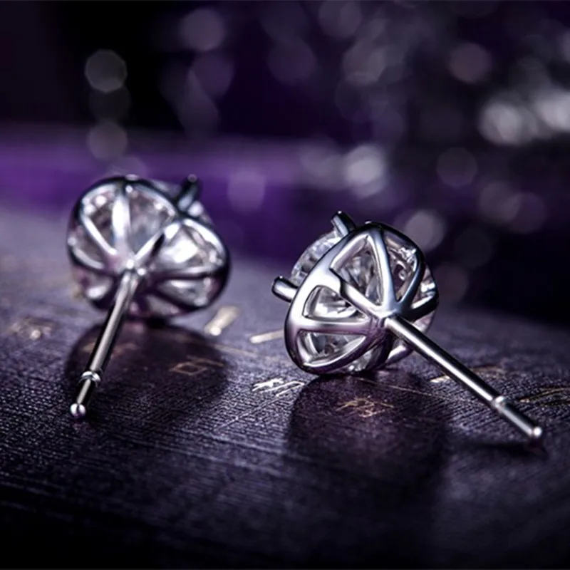 Серьги гвоздики с бриллиантами в форме сердца 18 К белое золото|stud earrings|earrings 18kearring