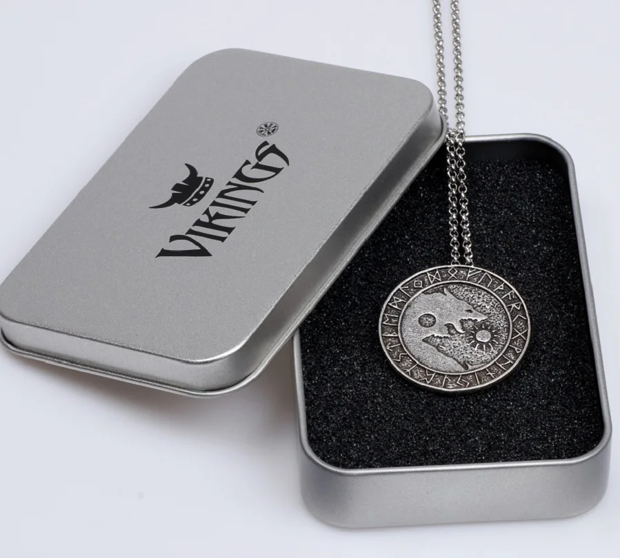 

Yin Yang Wolf Pendant Necklace Yin Yen Norse Vikings Runes Amulet Necklaces Pendants Gift Talisman for Men Women