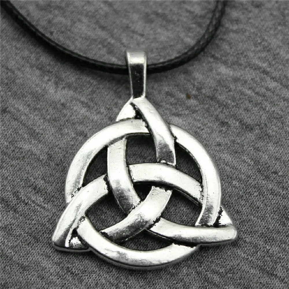 Ожерелье с подвеской символом Triquetra ожерелье-цепочка восковой веревкой черное