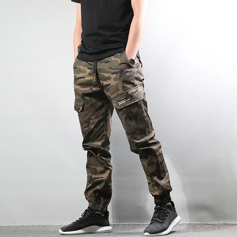 

Fashion Camouflage Army Pants Loose Fit Black Color Casual Big Pocket Cargo Pants Men Jogger Jeans Punk Streetwear Hip Hop Pants