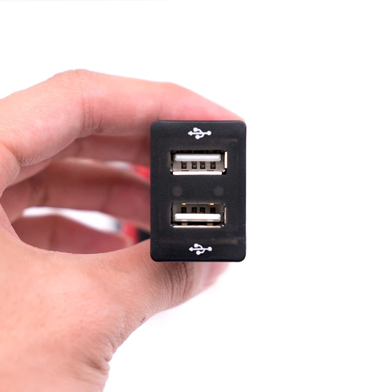 Автомобильное зарядное устройство с двумя USB портами для TOYOTA 12 24 В постоянного