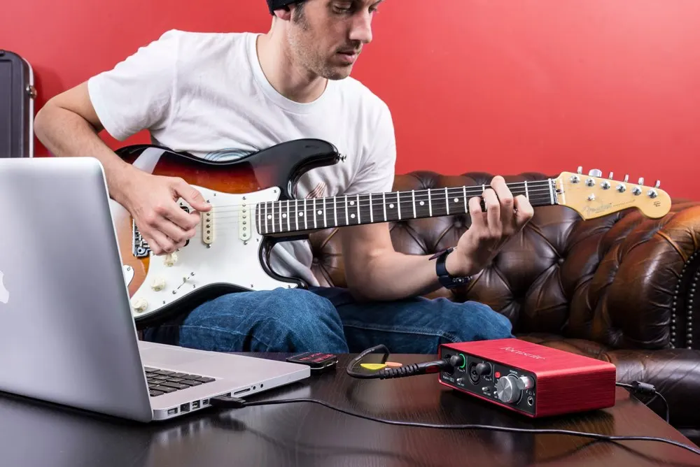 Обновленная новая звуковая карта Focusrite Scarlett 2i4 II 2 го поколения in/4 out с USB