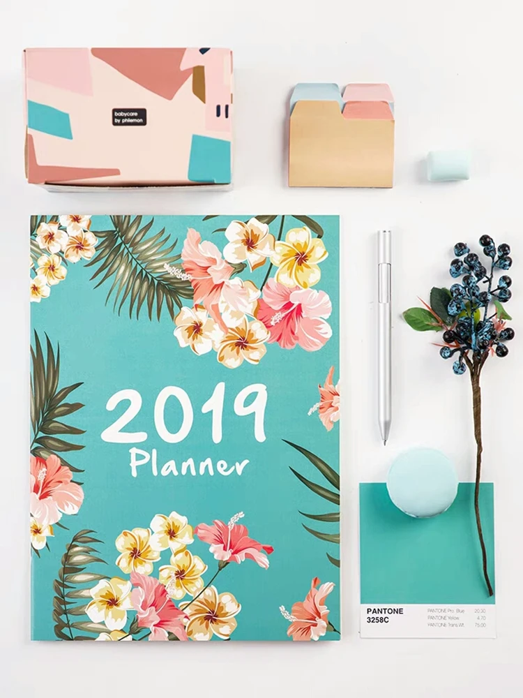 2019 работе секретарь A4 месяц планировщик большая эффективность работы офиса