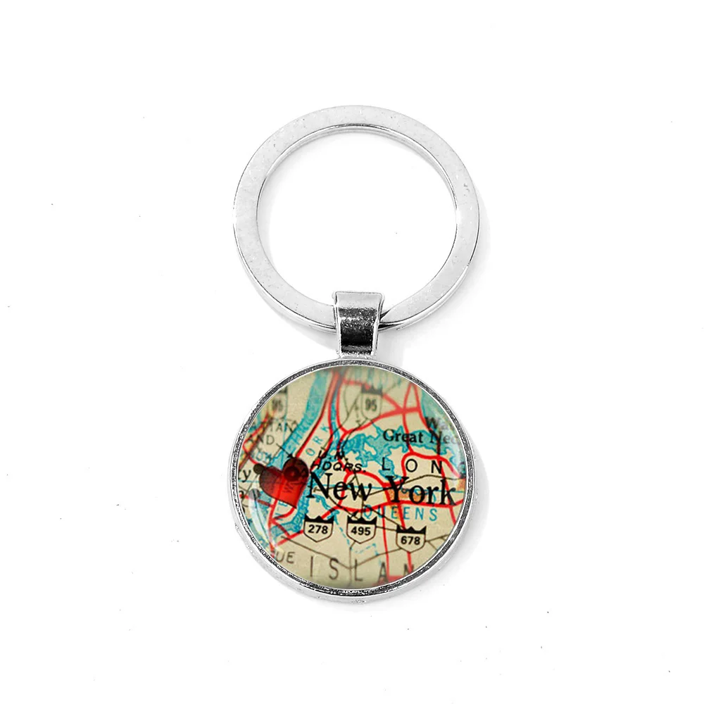 Брелок путешественников на русской карте мира стеклянный кабошон с 3D-эффектом