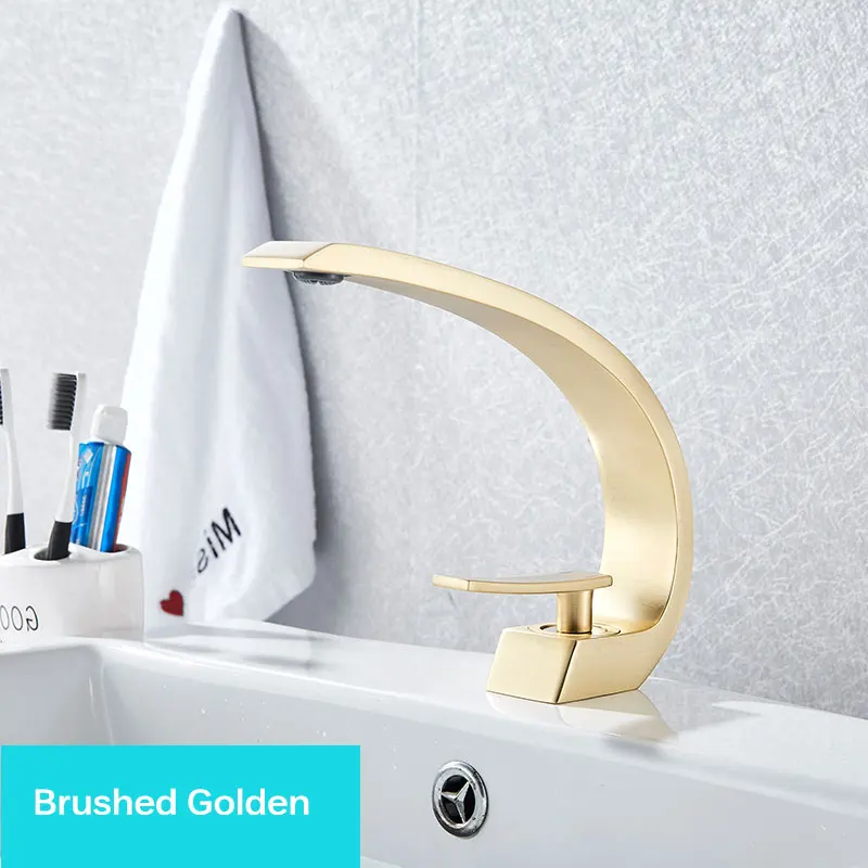 Brushed Golden Роскошный Матовый золотой кран для раковины ванной комнаты кран с одной ручкой носик "C" дизайн формы холодный горячий смеситель для раковины - Цвет: Brushed Golden