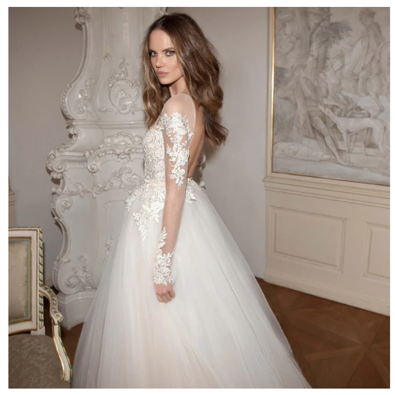 

smileven White Beach Wedding Dress Backless Appliques Tulle Vestidos de novia 2019 Bridal Dress Long Sleeves Wedding Gowns