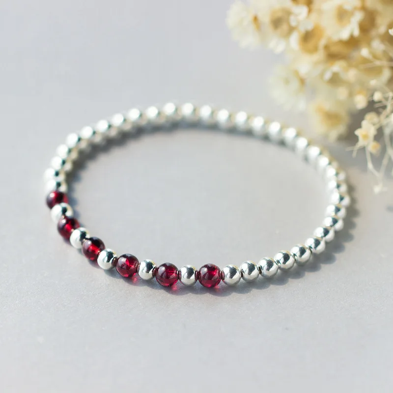 Ретро 100% реальное. Ювелирное изделие из натурального красного граната 5 мм