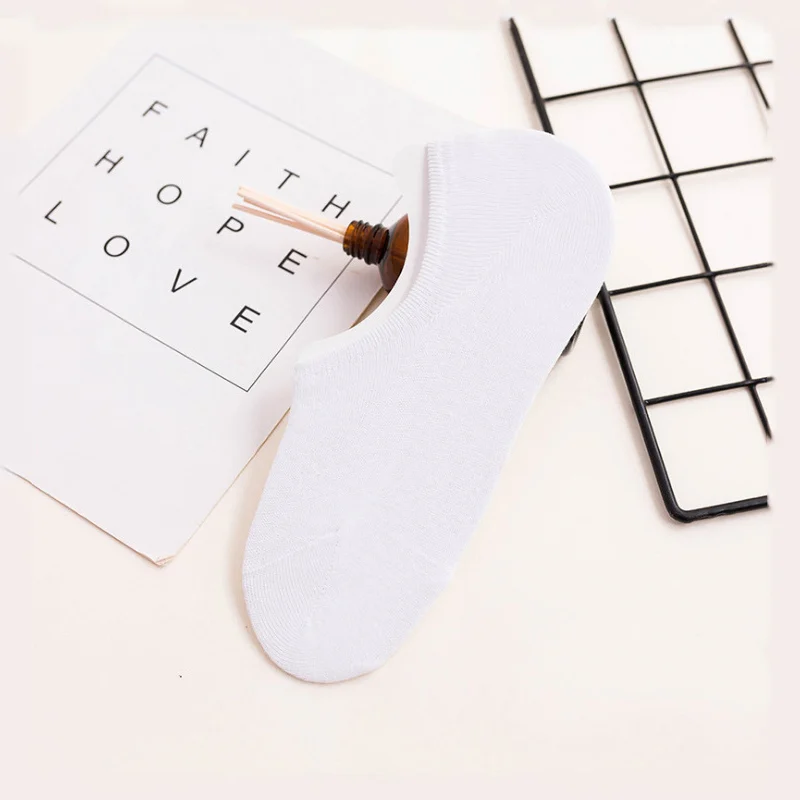 White-5 Pairs 5 пара/лот, хлопковые мужские носки, летние крутые носки, носки-лодочки, силиконовый слой против скольжения, невидимые короткие носки, модные носки до щиколотки - Цвет: White-5 Pairs