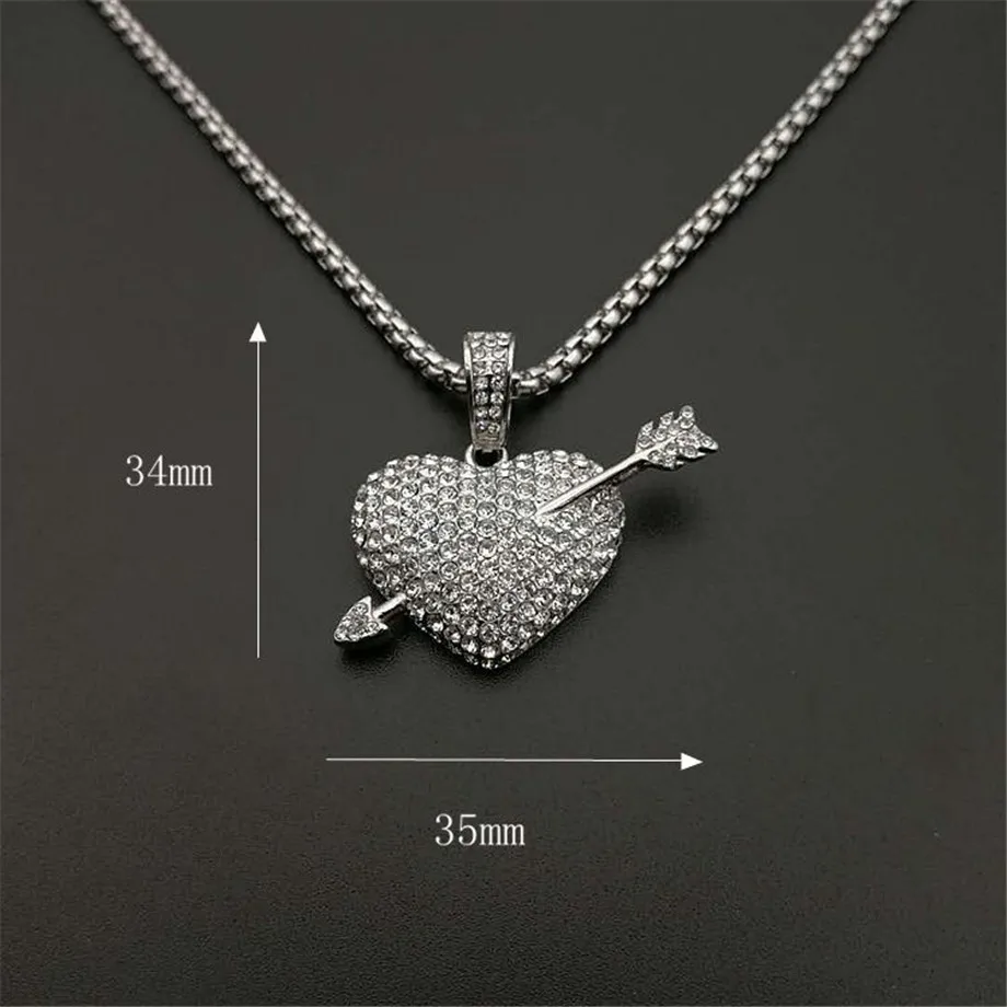 Цепочка с подвеской со стрелой и кубическим цирконием золотистого серебристого