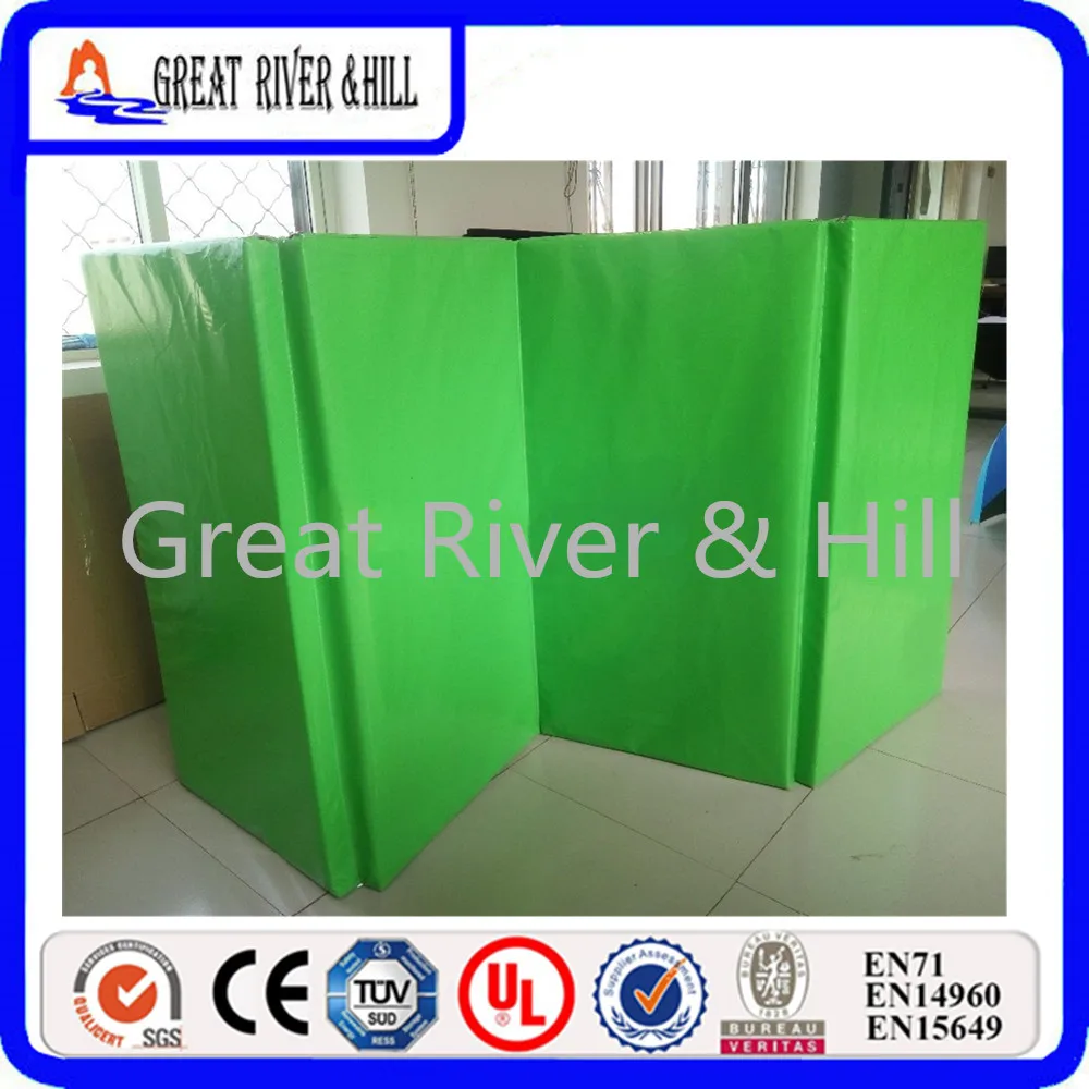 

Great River Hill 4 Folding Gymnastics mat 2inch thickness