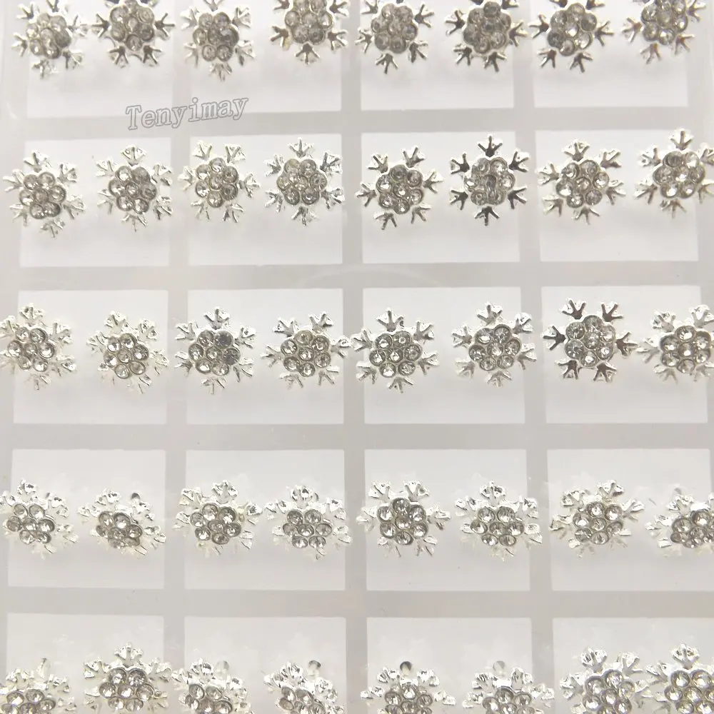 Серьги-гвоздики серебристого цвета 10 мм, инкрустированные 7 прозрачными кристаллами, 36 пар/лот