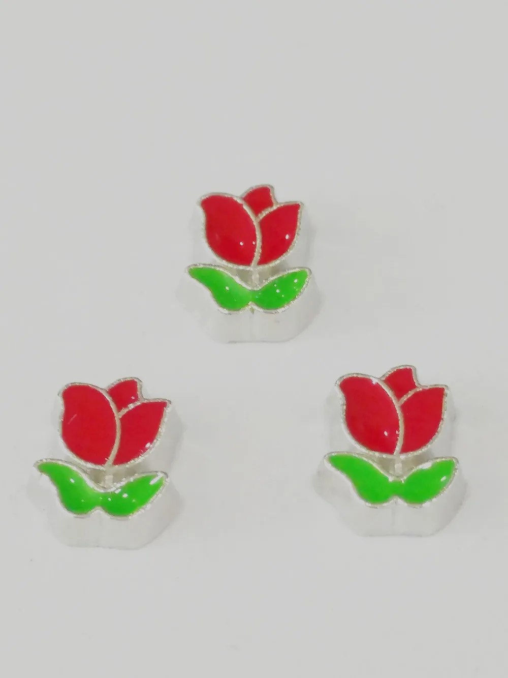 10 шт. красная роза плавающий живой Шарм для плавающей гостиной медальон с памятью