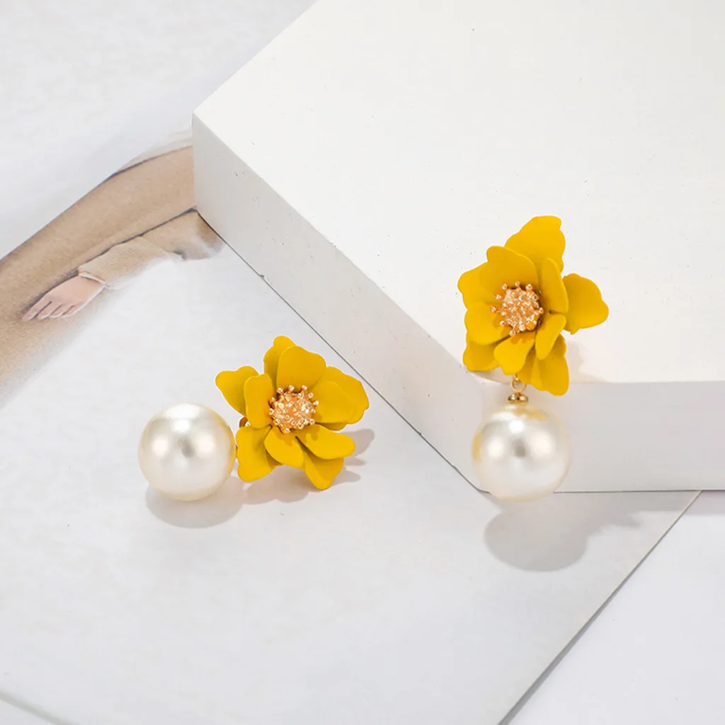 Серьги для женщин Стильные Простые цветы Темперамент Дикие трехмерные жемчужные