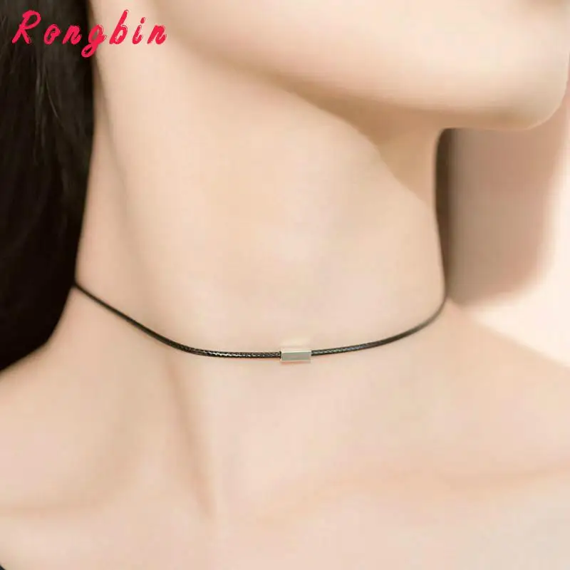 Простое колье ошейник ожерелье из тонкой черной кожаной веревки длинное с