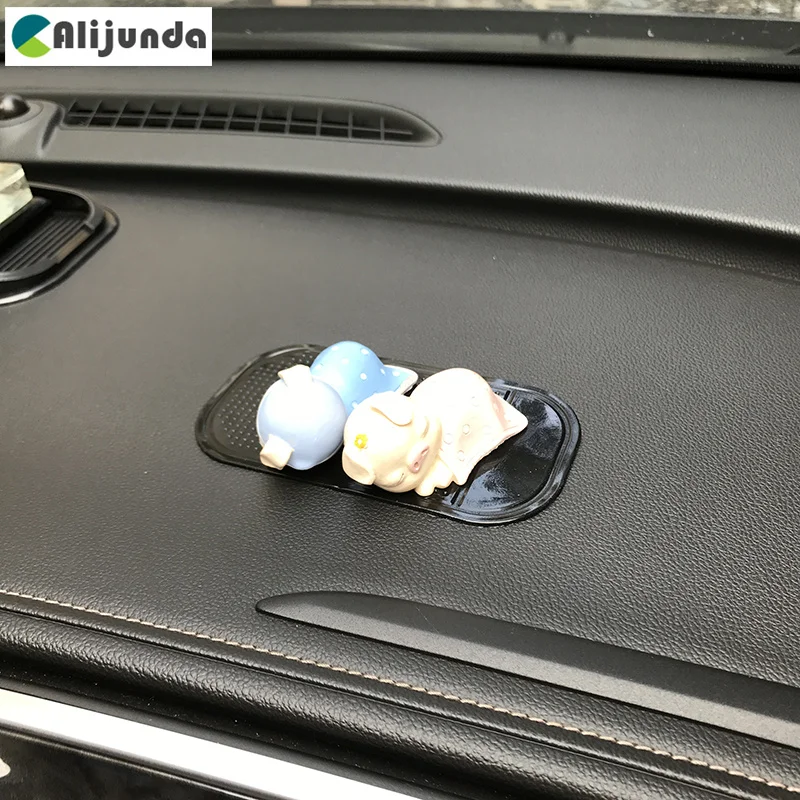 Силиконовый нескользящий коврик для приборной панели автомобиля Magic Sticky Pad Porsche