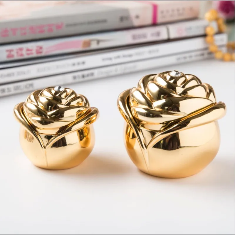 

Metal Rose Jewelry Box Creative European Retro Rose Jewelry Storage Box Wedding Courtship Birthday Ring Box High-end Gift Box