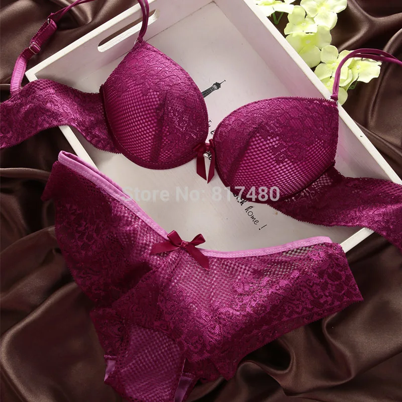Fashion fashion lace sexy thin deep V-neck push up underwear hot-selling vintage solid color bra set | Женская одежда