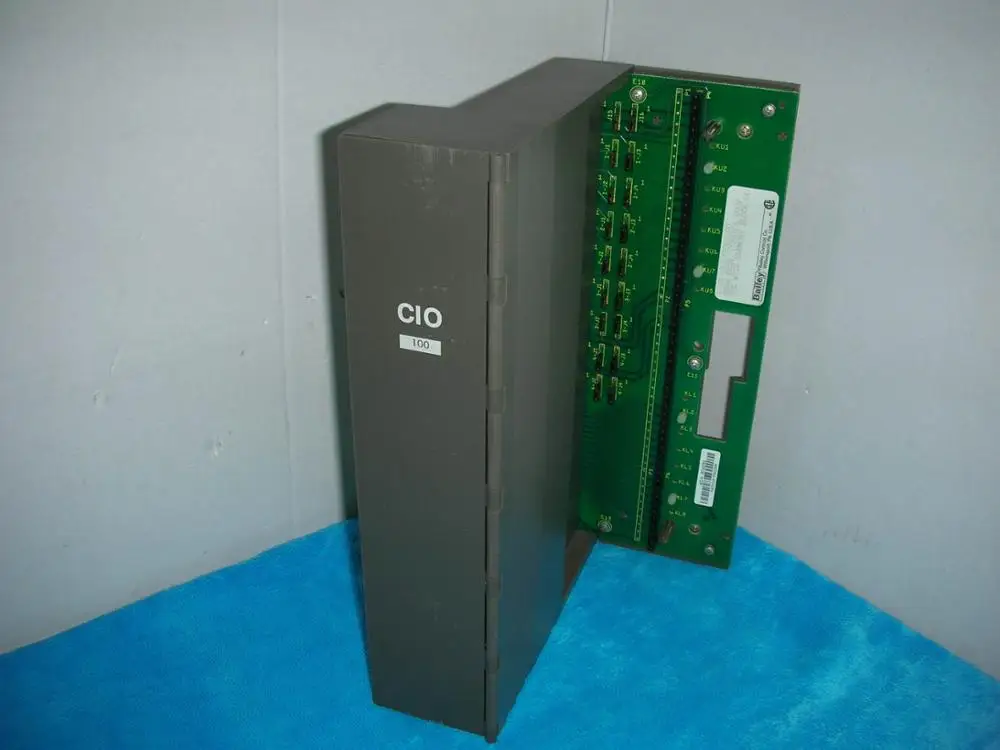

Б/у ABB Bailey P-HB-CIO-1000S100/калькулятор, 1 шт.