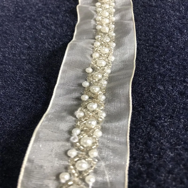 3 см бежевый небольшой ароматный ветер цветок из бисера Край Костюмы