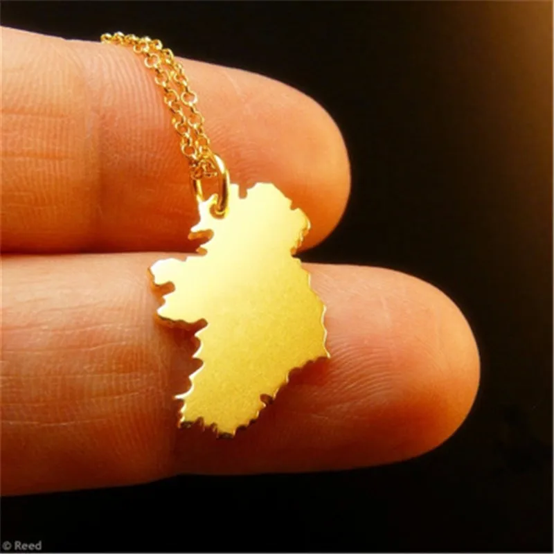 

The Republic of Ireland Map Gold Color Pendant and Thin Chain Necklaces Poblacht na Heireann Country Maps Jewelry