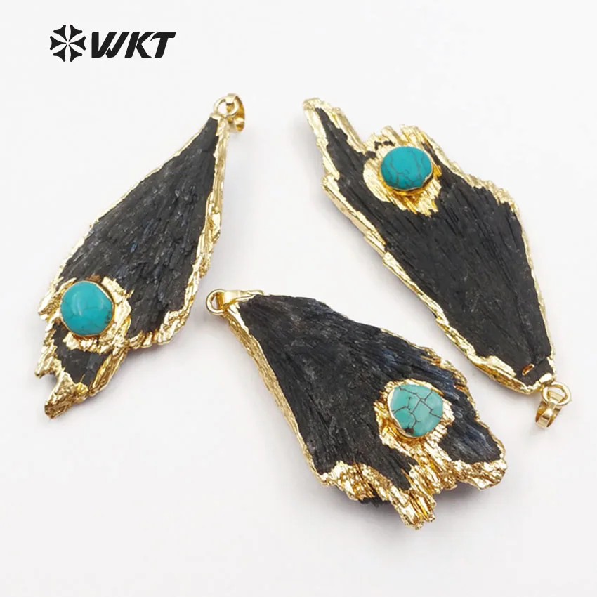 Женская подвеска с черным турмалином и зеленым оформлением | Украшения