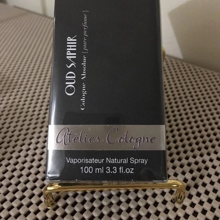 Atelier Cologne FX12696 Oud Saphir чистый духи спрей 3 унц.| |