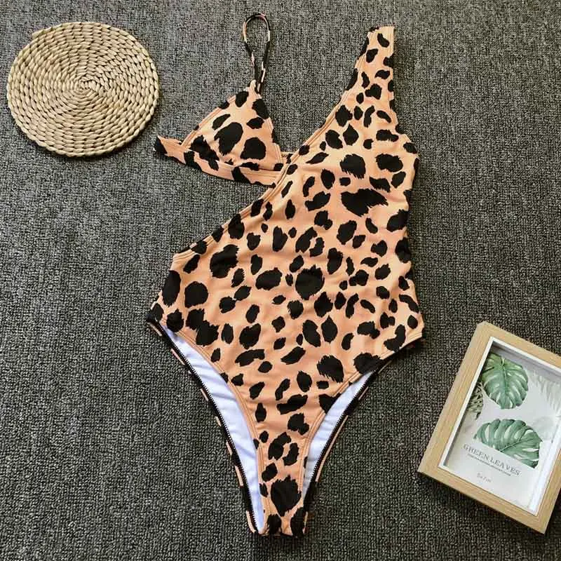 Сексуальный Асимметричный Цельный купальник новинка 2019 v-образный вырез пуш-ап