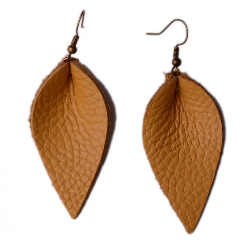 Женские серьги в виде листьев из натуральной кожи с вырезами | Украшения и